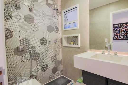 banheiro social de apartamento à venda com 2 quartos, 84m² em Casa Verde, São Paulo