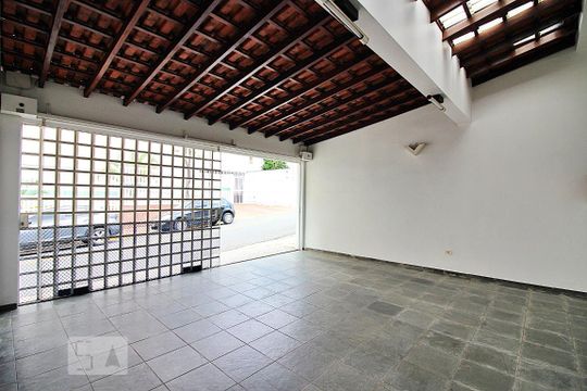 Garagem de casa à venda com 3 quartos, 197m² em Vila Dayse, São Bernardo do Campo
