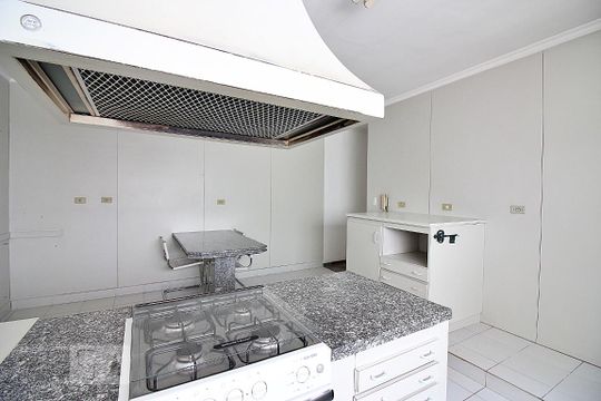 Cozinha de casa à venda com 3 quartos, 197m² em Vila Dayse, São Bernardo do Campo