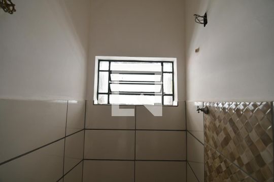 Banheiro de casa para alugar com 2 quartos, 80m² em Jardim Primavera, Campinas