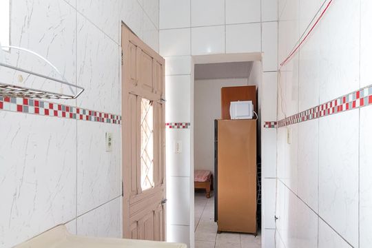 Casa 1 - cozinha de casa à venda com 12 quartos, 226m² em Vila Endres, Guarulhos