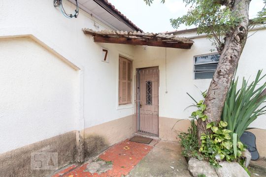 Casa 1 - entrada de casa à venda com 12 quartos, 226m² em Vila Endres, Guarulhos