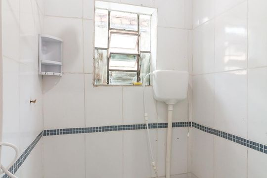 Casa 1 - banheiro de casa à venda com 12 quartos, 226m² em Vila Endres, Guarulhos