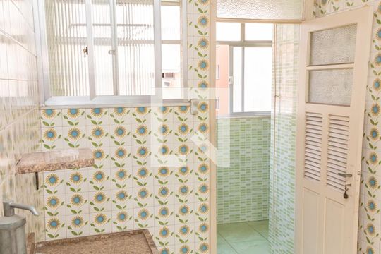 Cozinha de apartamento à venda com 2 quartos, 150m² em Cachambi, Rio de Janeiro