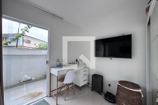 Quarto 2 de casa de condomínio à venda com 2 quartos, 60m² em Vargem Pequena, Rio de Janeiro