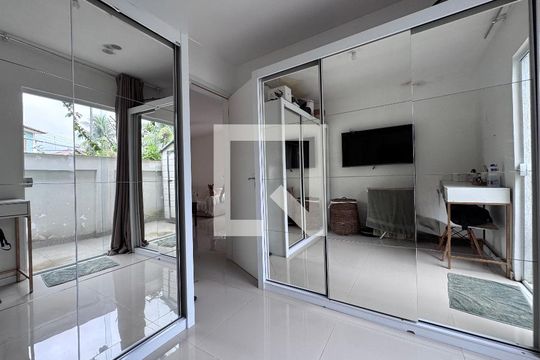 Quarto 2 de casa de condomínio à venda com 2 quartos, 60m² em Vargem Pequena, Rio de Janeiro