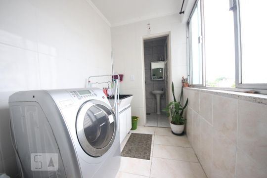 Lavanderia de apartamento à venda com 3 quartos, 120m² em Centro, Canoas