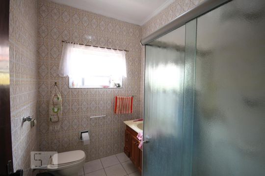 Banheiro Casa 1 de casa à venda com 3 quartos, 157m² em Parque Fongaro, São Paulo