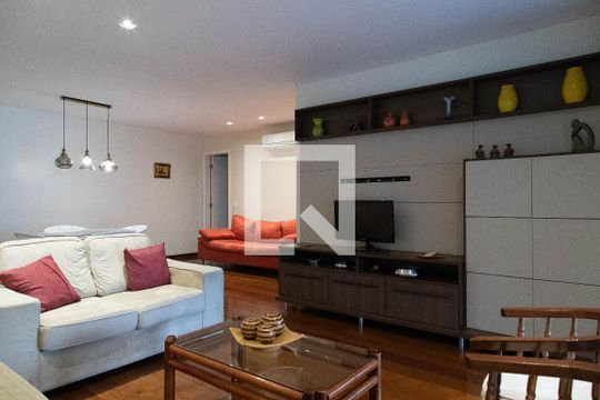 Sala de apartamento para alugar com 3 quartos, 185m² em Recreio dos Bandeirantes, Rio de Janeiro