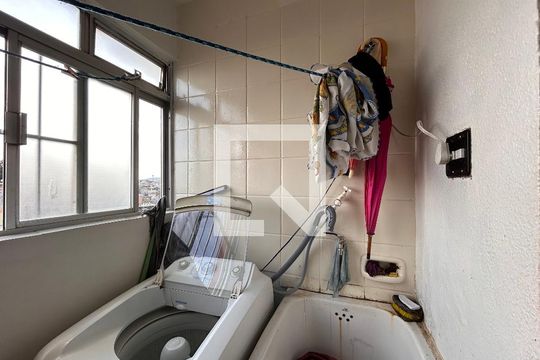 Área de Serviço de apartamento à venda com 2 quartos, 60m² em Vila Amélia, São Paulo