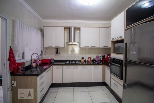Cozinha de casa de condomínio à venda com 4 quartos, 118m² em Vila Lúcia, São Paulo