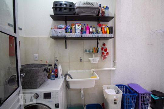 Área de Serviço de casa de condomínio à venda com 4 quartos, 118m² em Vila Lúcia, São Paulo