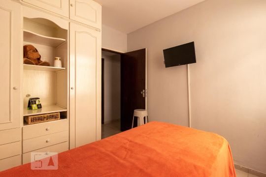 Quarto 1 de apartamento à venda com 3 quartos, 130m² em Sagrada Família, Belo Horizonte