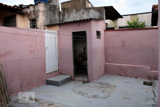 Quintal de casa à venda com 3 quartos, 150m² em Vila Georgina, Campinas