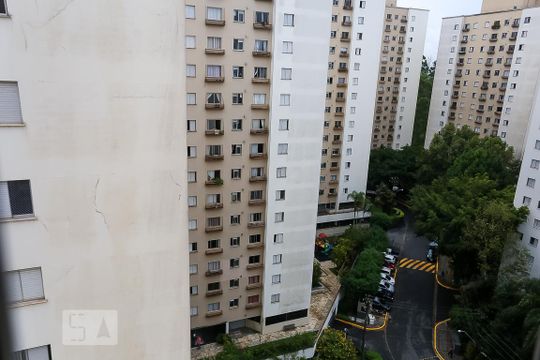 Quarto  1 vista de apartamento para alugar com 2 quartos, 72m² em Vila Andrade, São Paulo