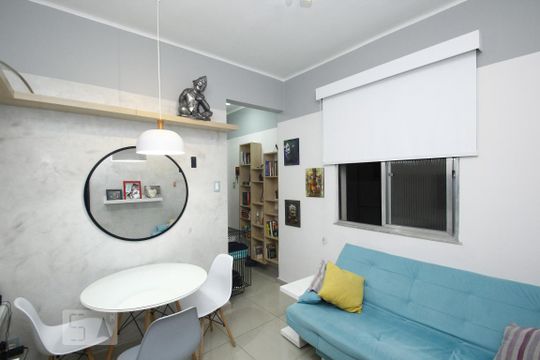 Sala de apartamento para alugar com 1 quarto, 40m² em Centro, Rio de Janeiro