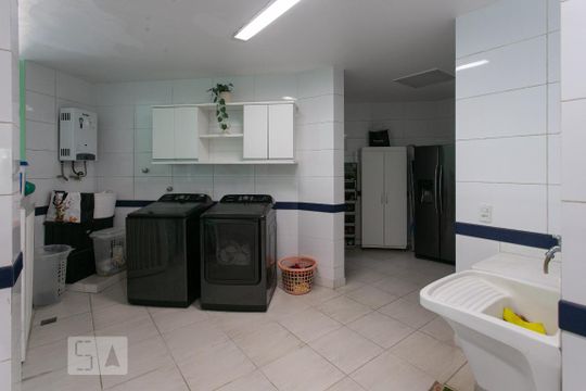 Area de Serviço de casa de condomínio à venda com 2 quartos, 450m² em Barra da Tijuca, Rio de Janeiro