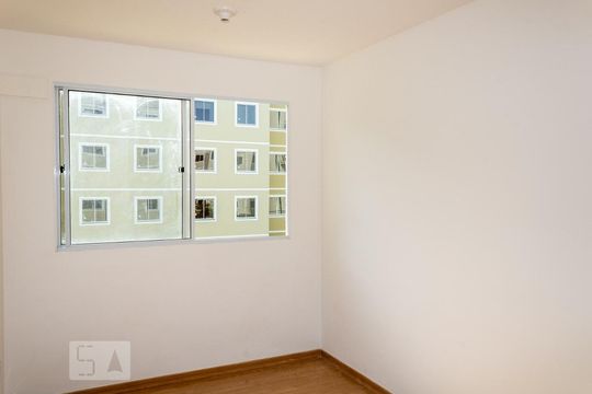 Sala de apartamento para alugar com 2 quartos, 46m² em Campo Grande, Rio de Janeiro