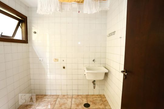 Área de Serviço de casa de condomínio à venda com 4 quartos, 300m² em Morumbi, São Paulo