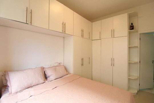 Quarto de apartamento à venda com 2 quartos, 98m² em Recreio dos Bandeirantes, Rio de Janeiro