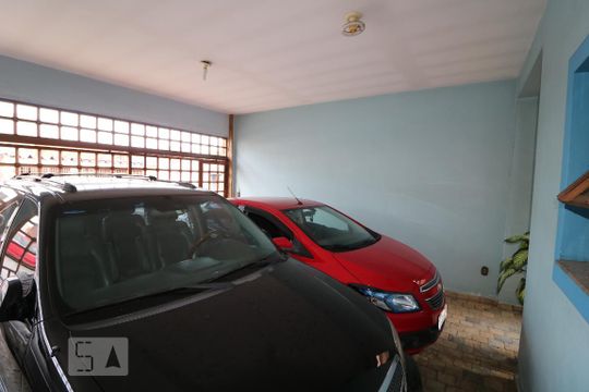 Garagem de casa à venda com 5 quartos, 300m² em Vila Califórnia, São Paulo