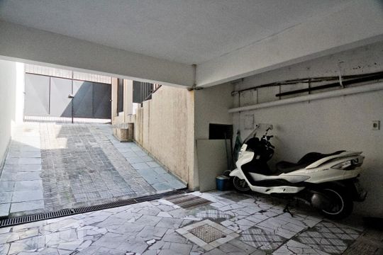 Garagem de casa para alugar com 3 quartos, 250m² em Parque Monteiro Soares, São Paulo