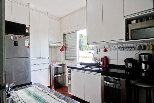 Cozinha de casa para alugar com 3 quartos, 250m² em Parque Monteiro Soares, São Paulo