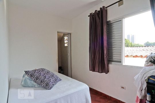 Suíte 1 de casa para alugar com 3 quartos, 250m² em Parque Monteiro Soares, São Paulo
