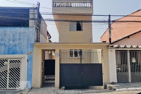 Fachada de casa para alugar com 3 quartos, 250m² em Parque Monteiro Soares, São Paulo
