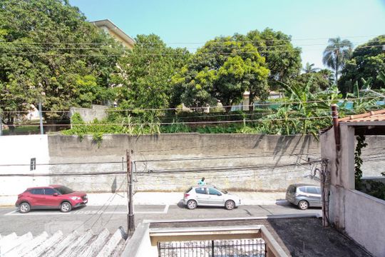 Vista da Suíte 2 de casa para alugar com 3 quartos, 250m² em Parque Monteiro Soares, São Paulo