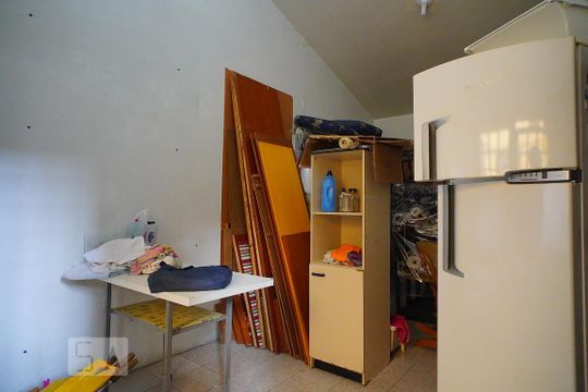 Cozinha de casa à venda com 1 quarto, 100m² em Passo D’areia, Porto Alegre