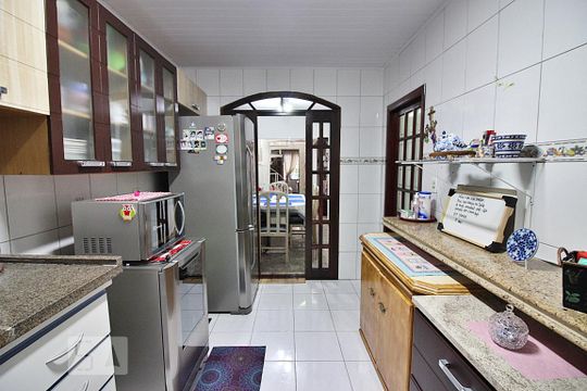 Cozinha de casa à venda com 3 quartos, 207m² em Vila Tupi, São Bernardo do Campo