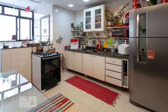 Cozinha e Área de Serviço de apartamento à venda com 2 quartos, 147m² em Recreio dos Bandeirantes, Rio de Janeiro