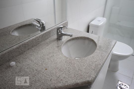 Banheiro de apartamento para alugar com 3 quartos, 90m² em Vila Mariana, São Paulo