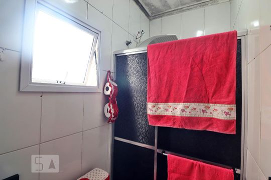Banheiro de apartamento à venda com 2 quartos, 87m² em Parque Novo Oratório, Santo André