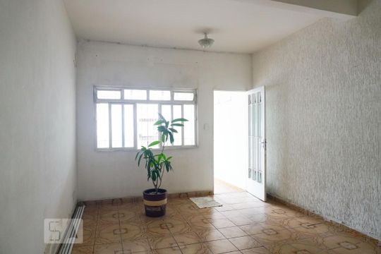 Sala de casa à venda com 3 quartos, 181m² em Engenheiro Goulart, São Paulo