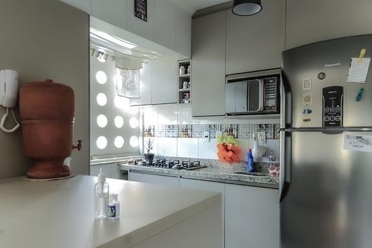 Cozinha de apartamento à venda com 1 quarto, 44m² em Partenon, Porto Alegre