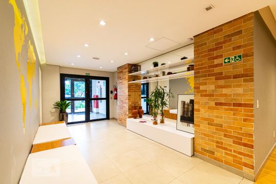 Hall de kitnet/studio para alugar com 1 quarto, 31m² em Mirandópolis, São Paulo