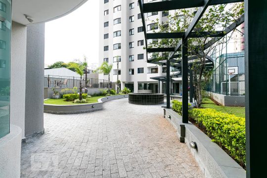 Área comum  de apartamento à venda com 2 quartos, 120m² em Vila Bertioga, São Paulo