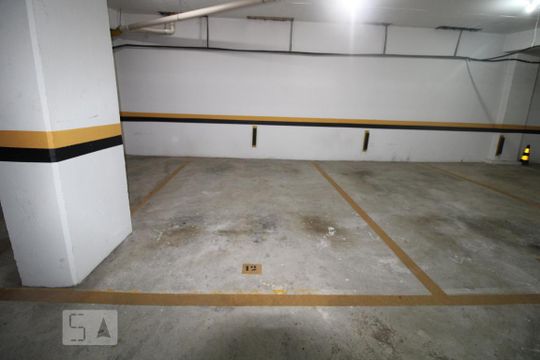 Vaga de Garagem de apartamento para alugar com 3 quartos, 93m² em Bosque, Campinas