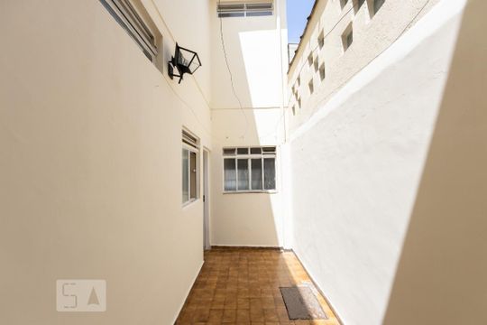 Área Externa de casa à venda com 3 quartos, 208m² em Vila Gomes Cardim, São Paulo
