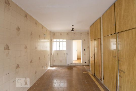 Garagem fundos de casa à venda com 3 quartos, 208m² em Vila Gomes Cardim, São Paulo