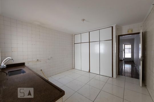 Cozinha de casa à venda com 3 quartos, 208m² em Vila Gomes Cardim, São Paulo
