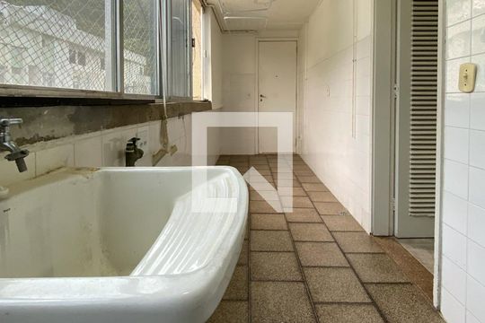 Área de serviço de apartamento à venda com 4 quartos, 153m² em Lagoa, Rio de Janeiro