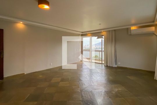 Sala de apartamento à venda com 4 quartos, 153m² em Lagoa, Rio de Janeiro