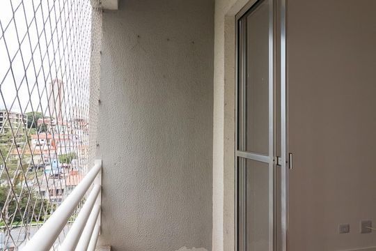 Varanda de apartamento à venda com 2 quartos, 60m² em Jardim Zaira, Guarulhos