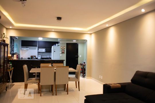 Apartamento para alugar com 3 quartos, 113m² em Jardim Irajá, Ribeirão Preto