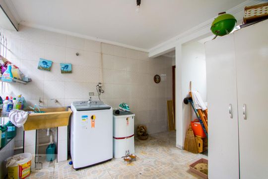 Área de serviço de casa à venda com 2 quartos, 224m² em Parque Novo Oratório, Santo André