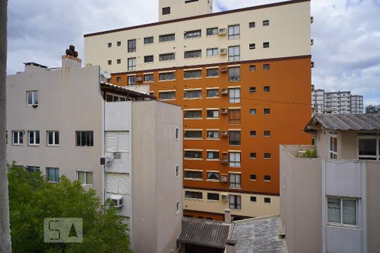 Sala - Vista de apartamento para alugar com 1 quarto, 45m² em Mont’serrat, Porto Alegre