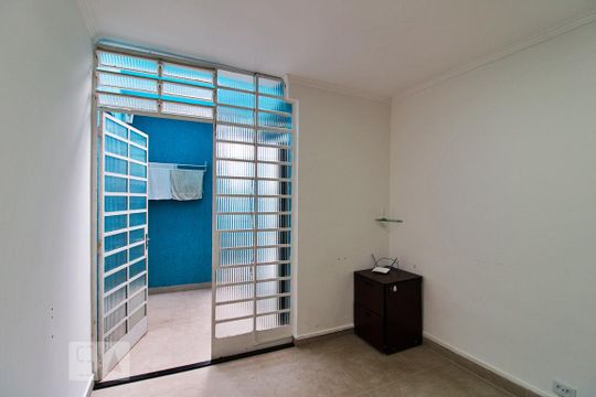 Quarto de Serviço de casa à venda com 4 quartos, 193m² em Jardim Morro Verde, São Paulo